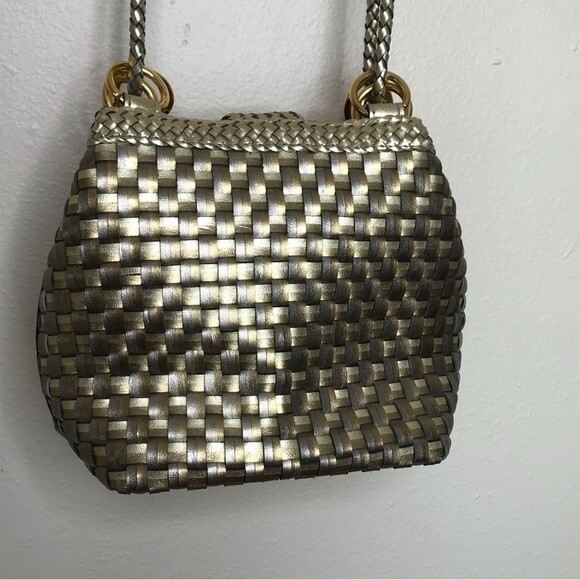 Bags by Warren Reed Vintage Gold Bronze Faux Leather Woven Braided Strap Retro - Picture 4 of 14